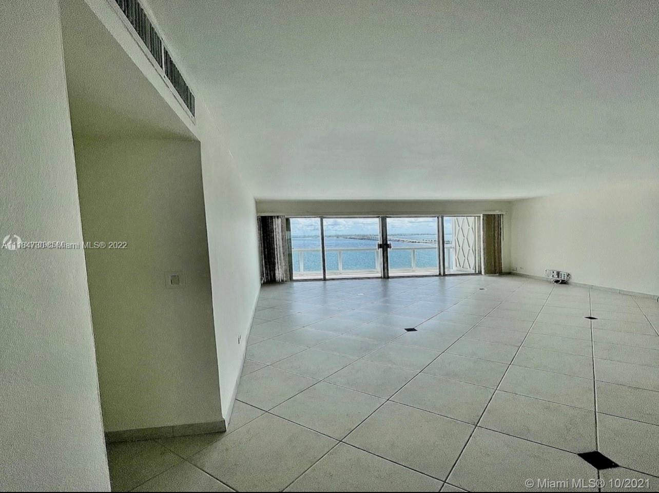 BRICKELL TOWNHOUSE CONDO - Residential Lease