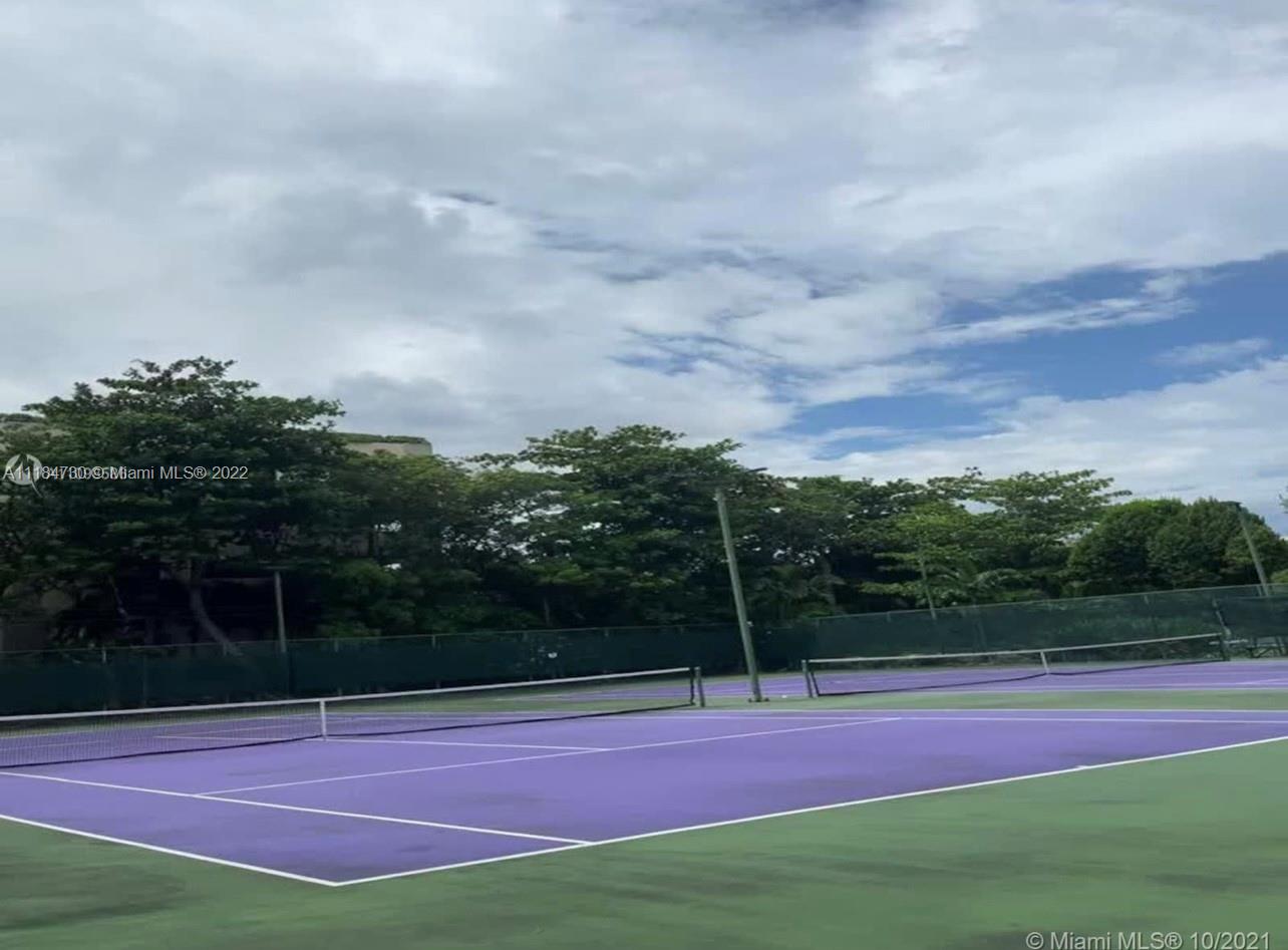 BRICKELL TOWNHOUSE CONDO - Residential Lease