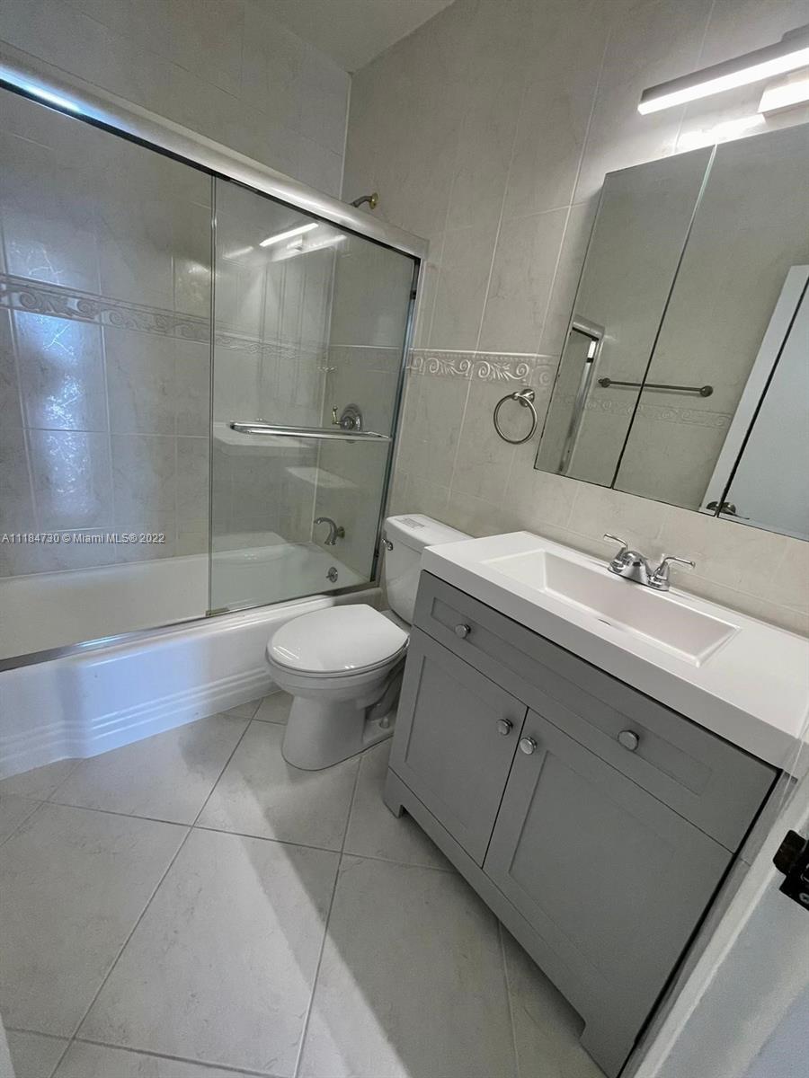 BRICKELL TOWNHOUSE CONDO - Residential Lease