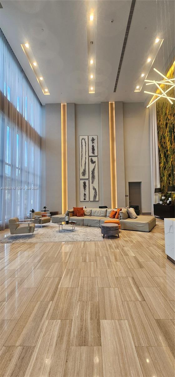 5350 PARK CONDO - Residential