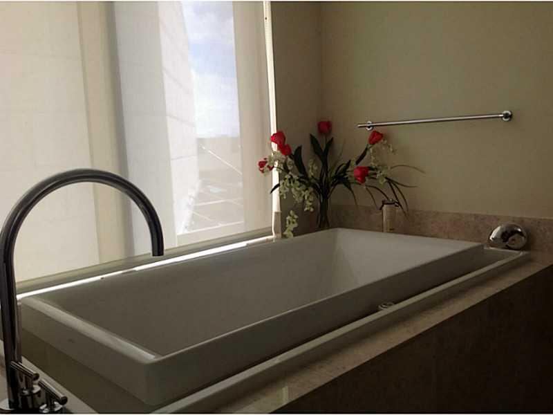 St Regis - Residential Lease