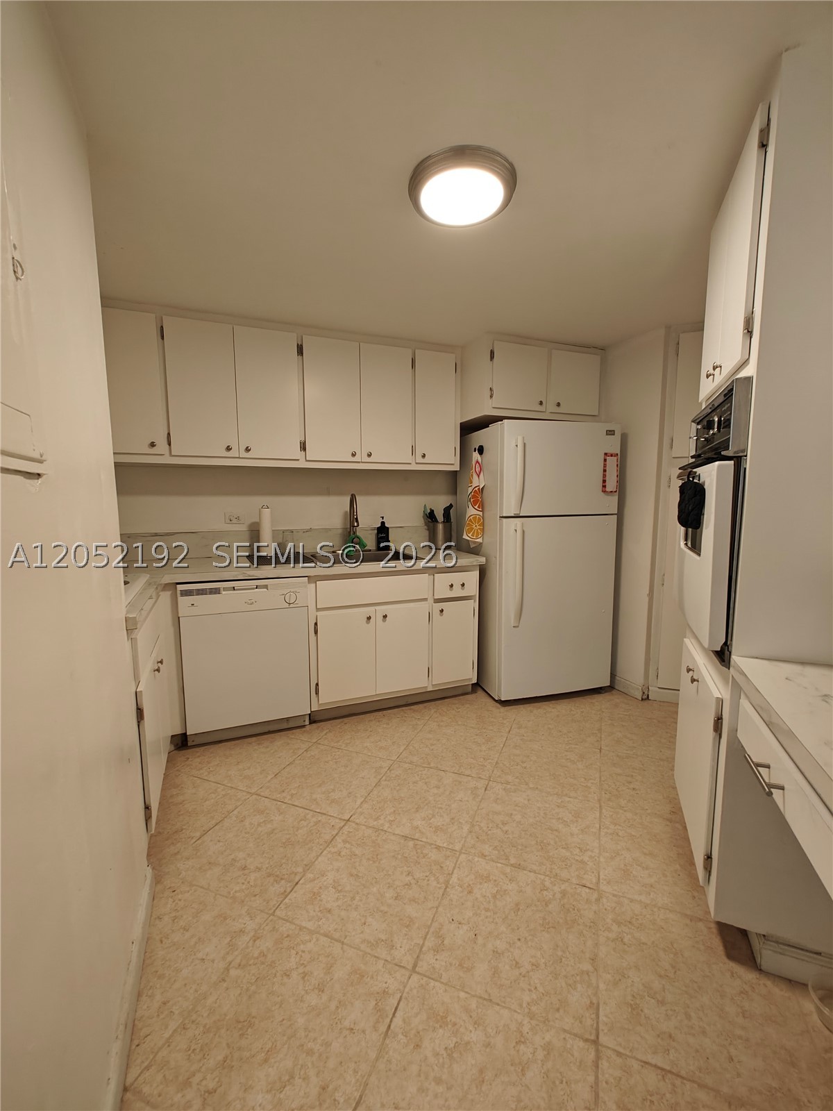 FOUR AMBASSADORS CONDO PH - Residential Lease