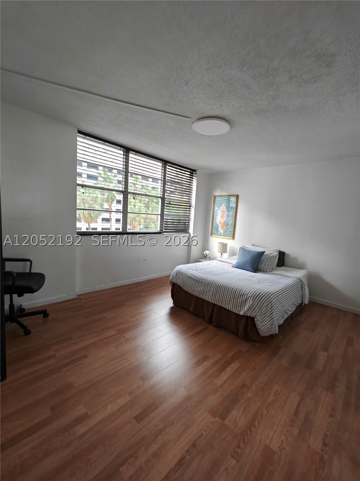 FOUR AMBASSADORS CONDO PH - Residential Lease