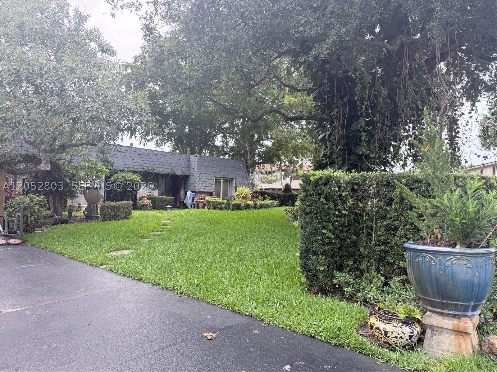 JACARANDA AREA 12-C - Residential