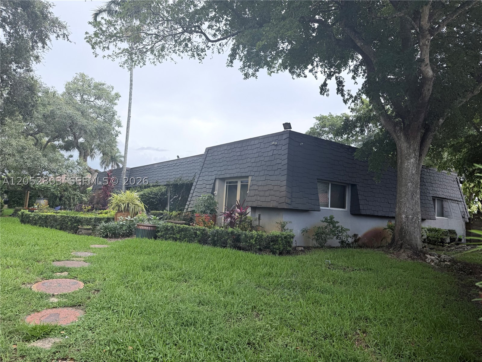 JACARANDA AREA 12-C - Residential
