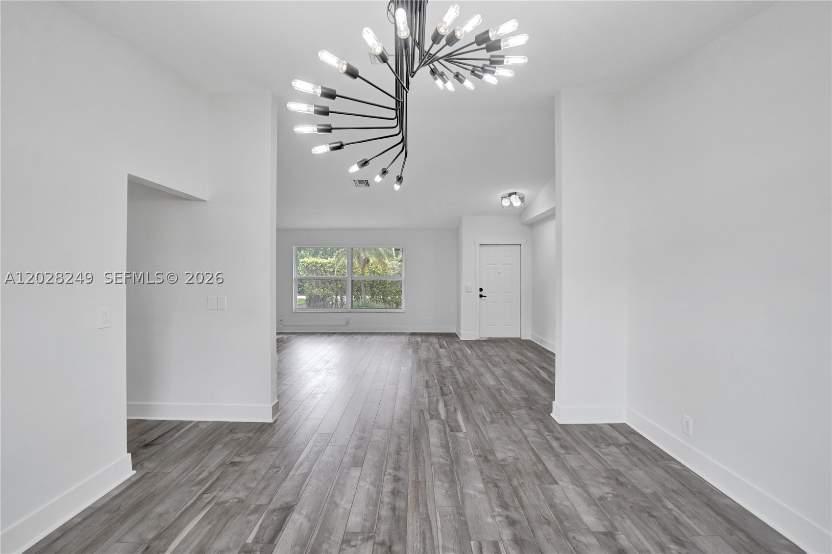 HOLLYWOOD CENTER AMEN PLA - Residential
