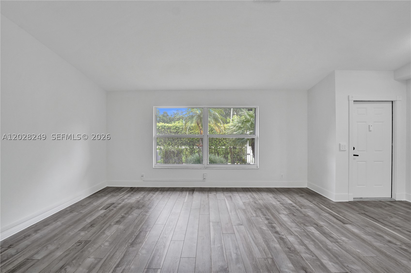 HOLLYWOOD CENTER AMEN PLA - Residential