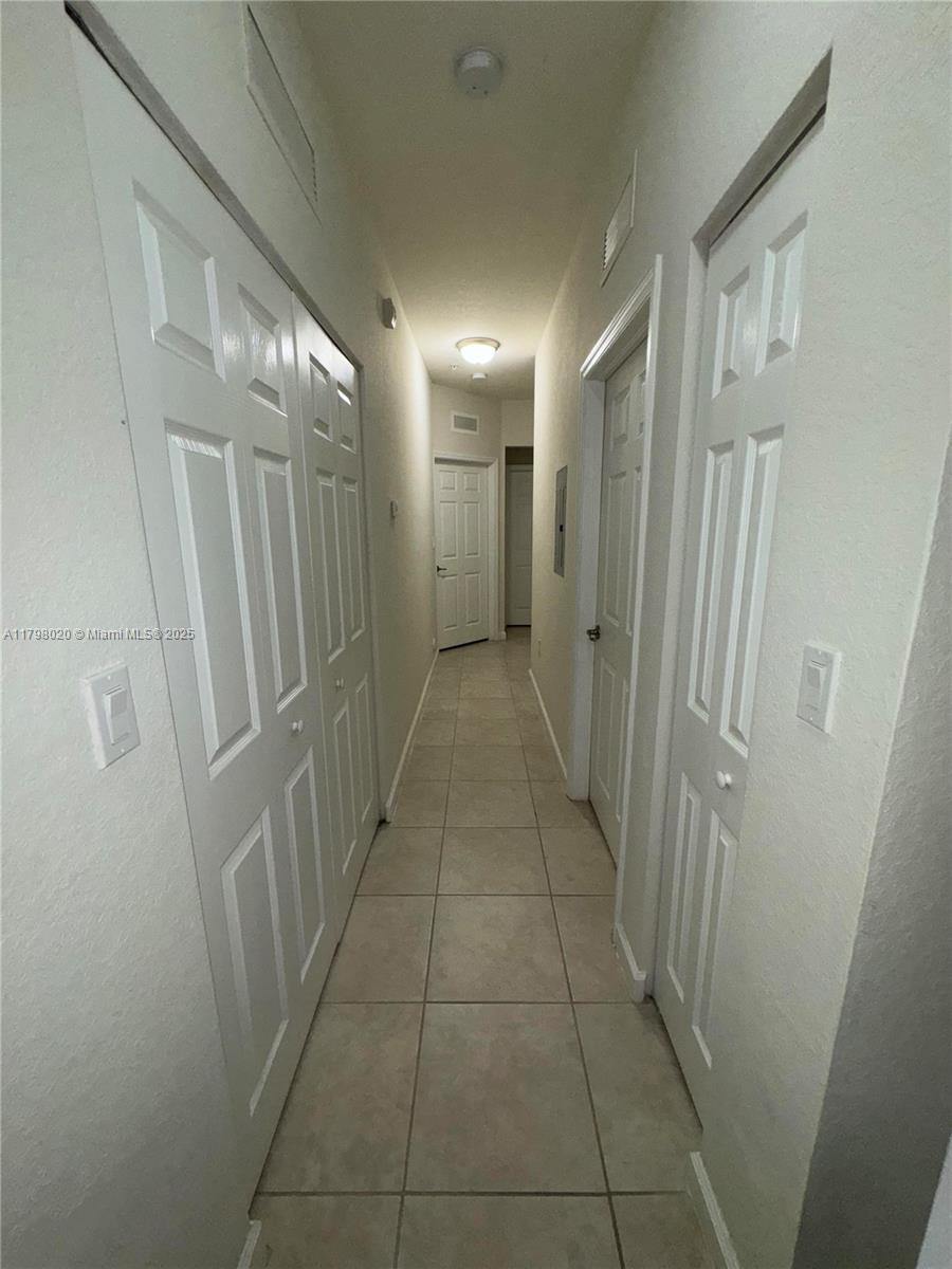 ADAGIO AT CENTRAL PARK CO - Residential Lease