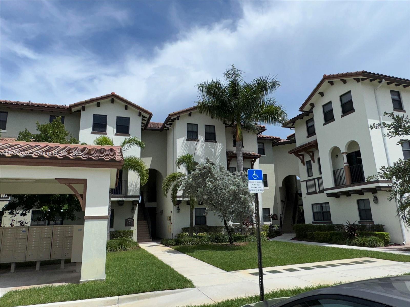 ADAGIO AT CENTRAL PARK CO - Residential Lease