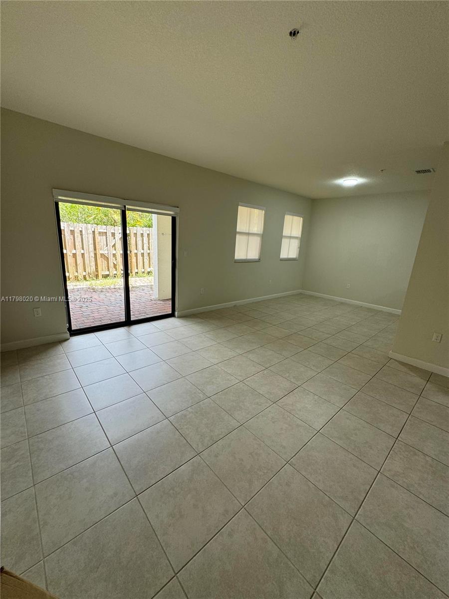 ADAGIO AT CENTRAL PARK CO - Residential Lease