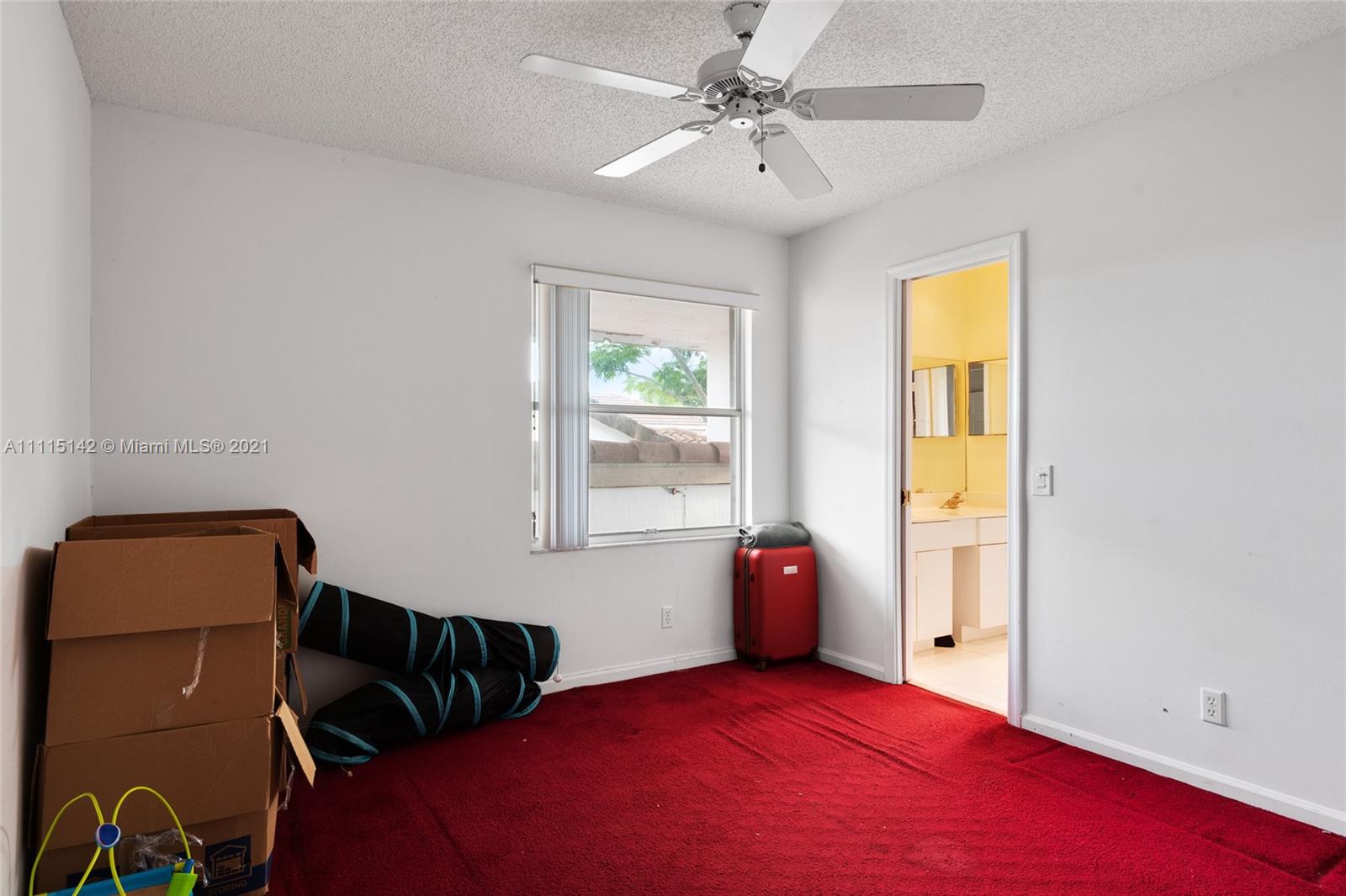 HOLIDAY SPRINGS EAST - Residential
