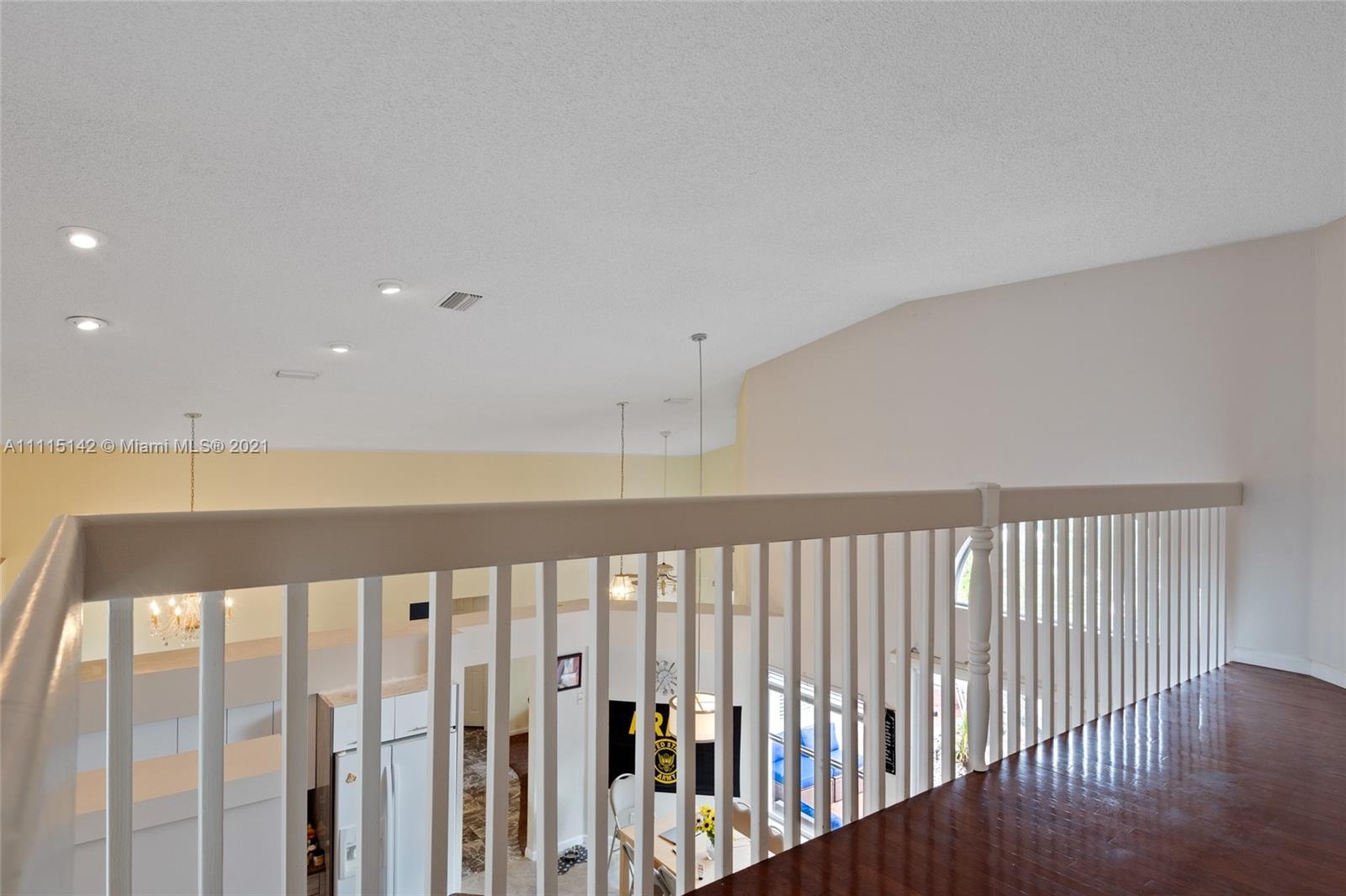 HOLIDAY SPRINGS EAST - Residential