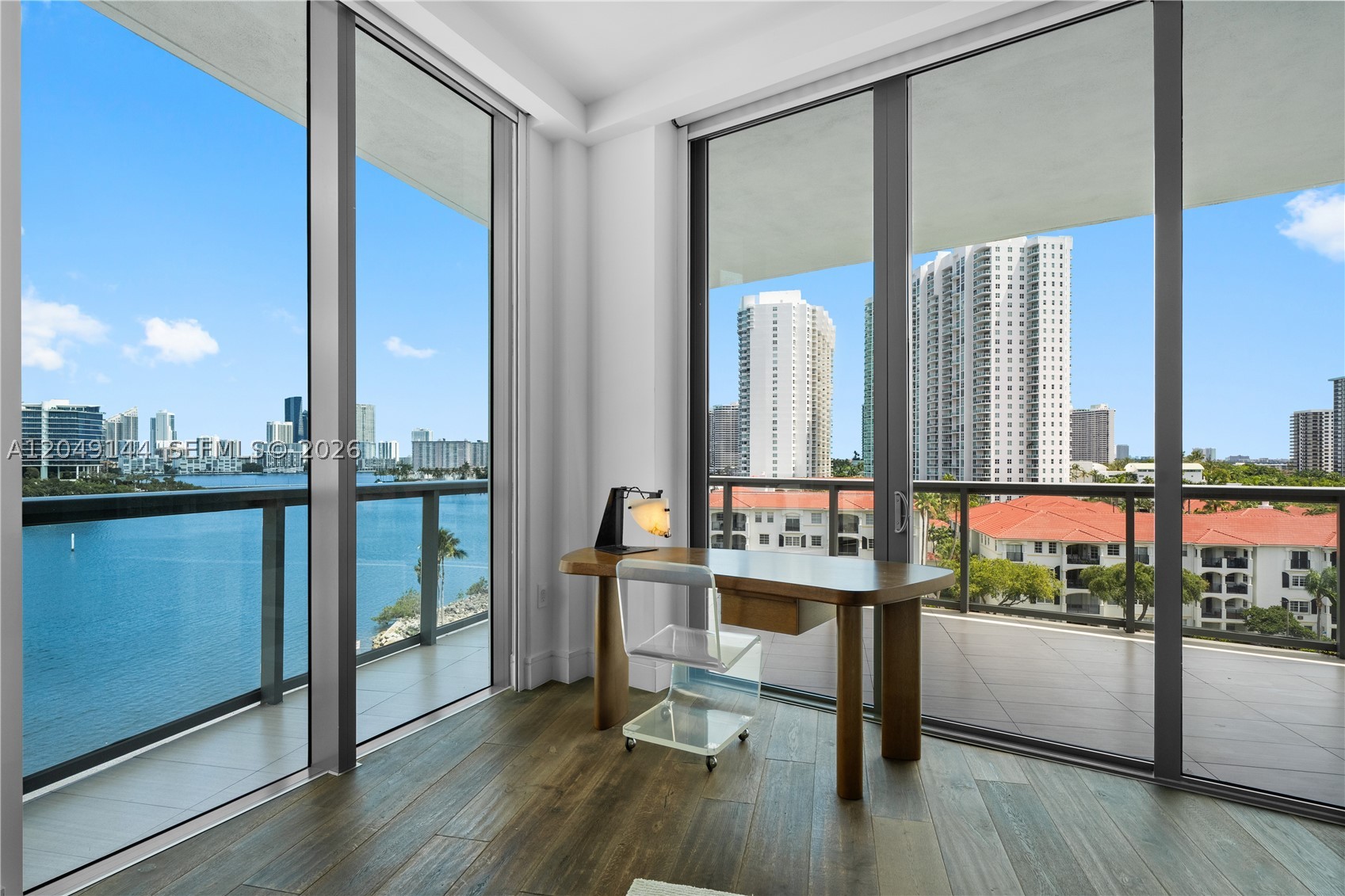 ECHO CONDO - Residential