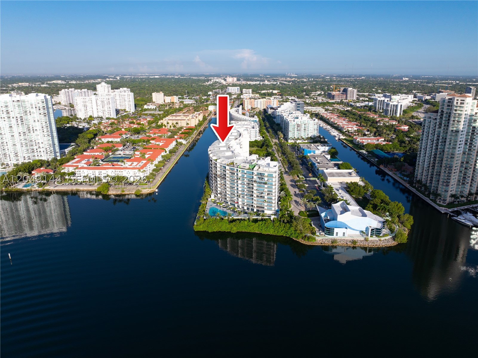 ECHO CONDO - Residential
