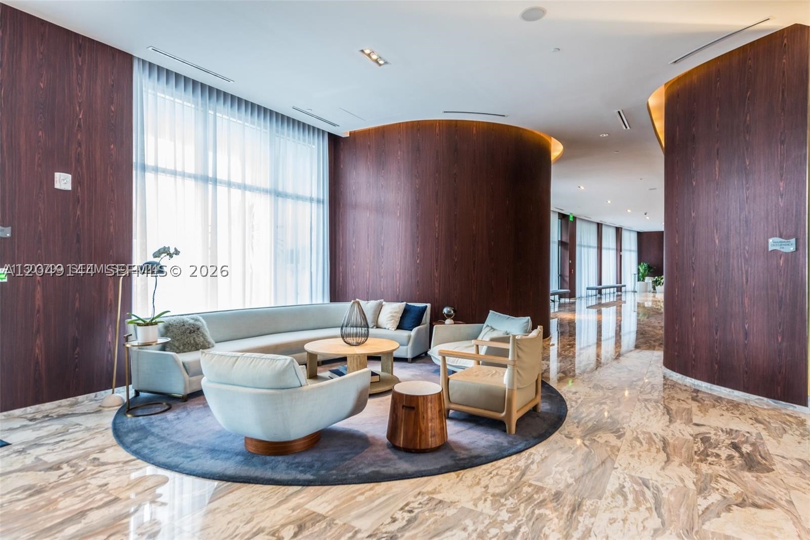 ECHO CONDO - Residential
