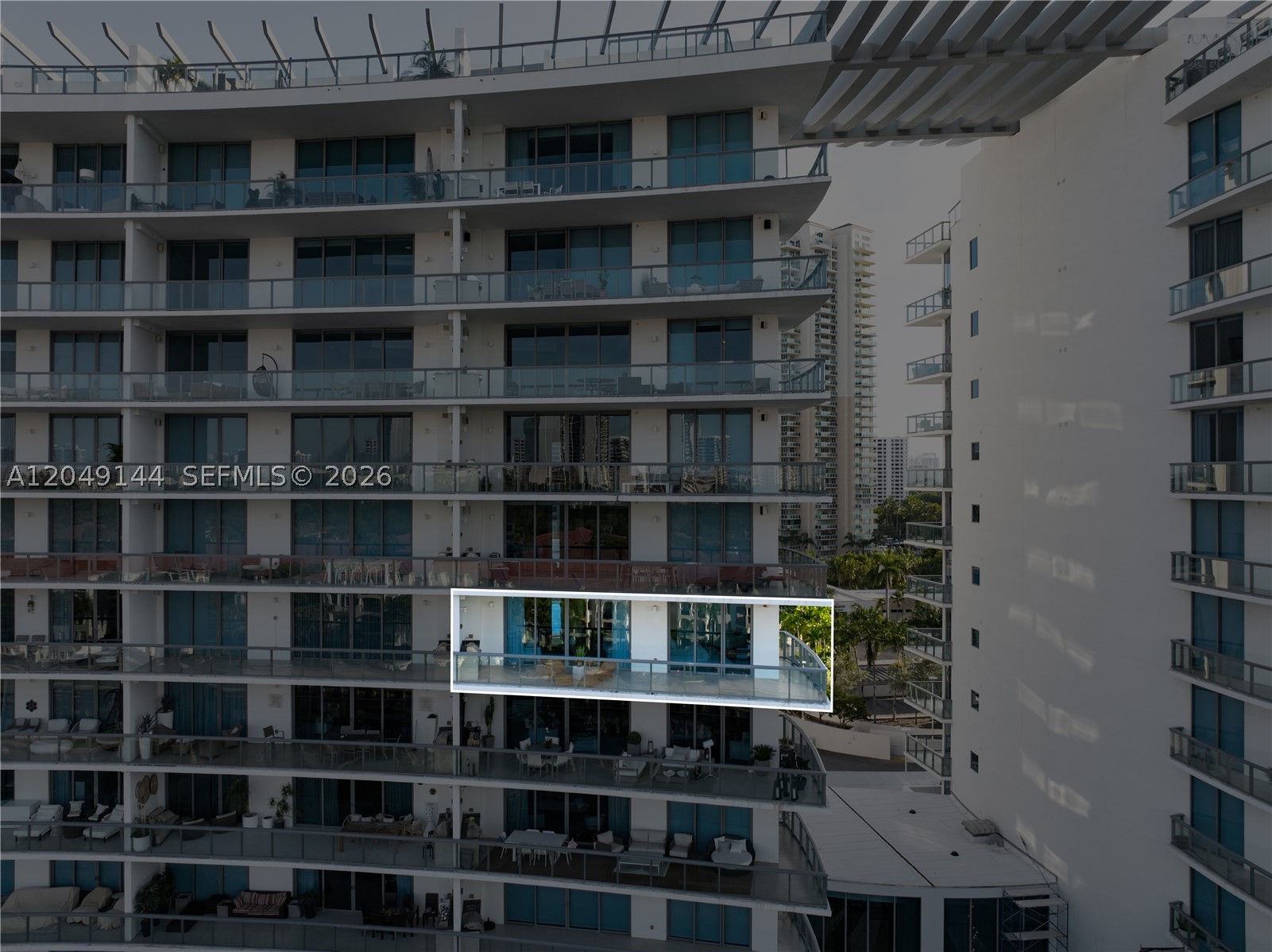 ECHO CONDO - Residential
