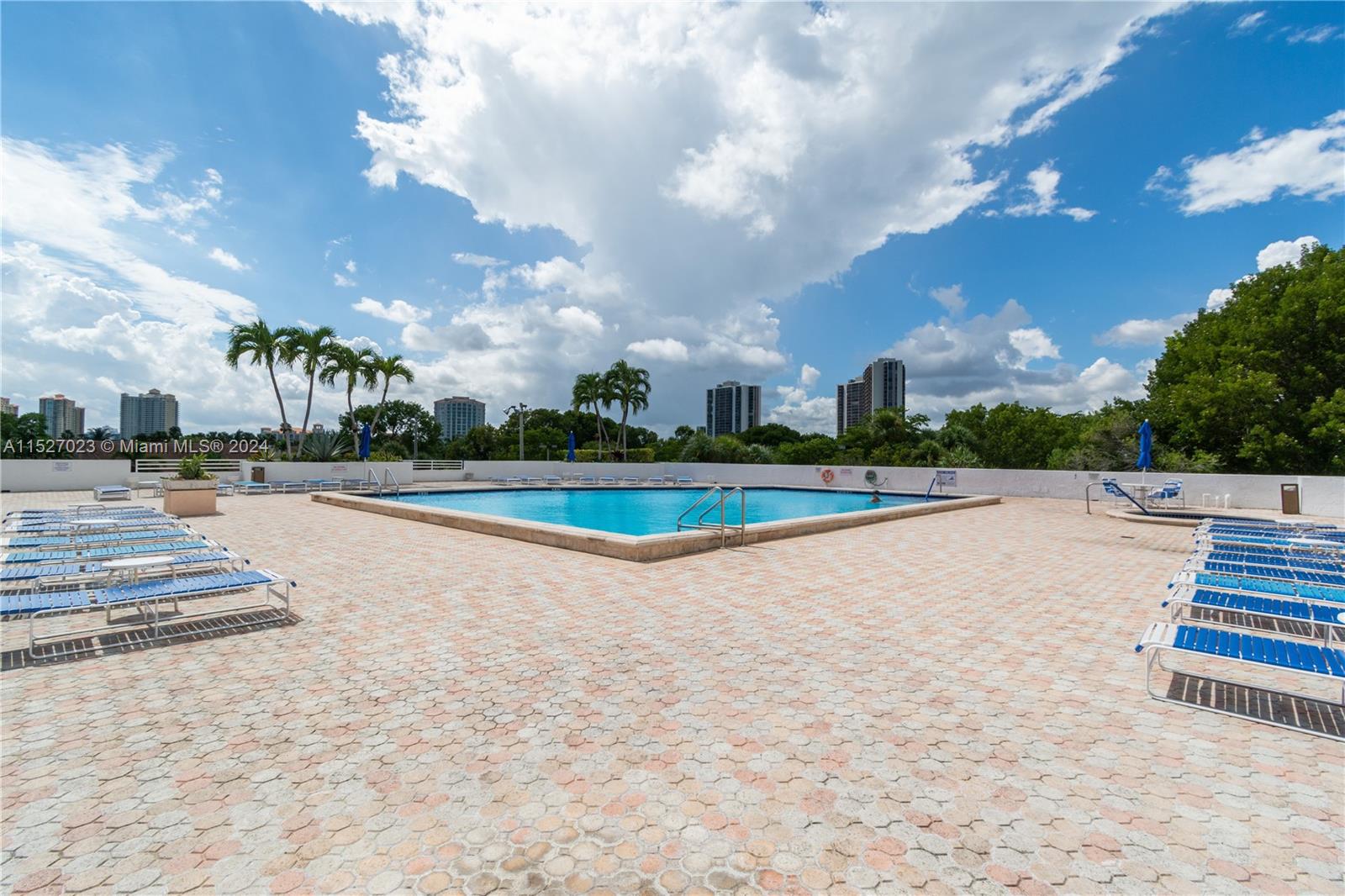 DELVISTA TOWERS CONDO - Residential Lease