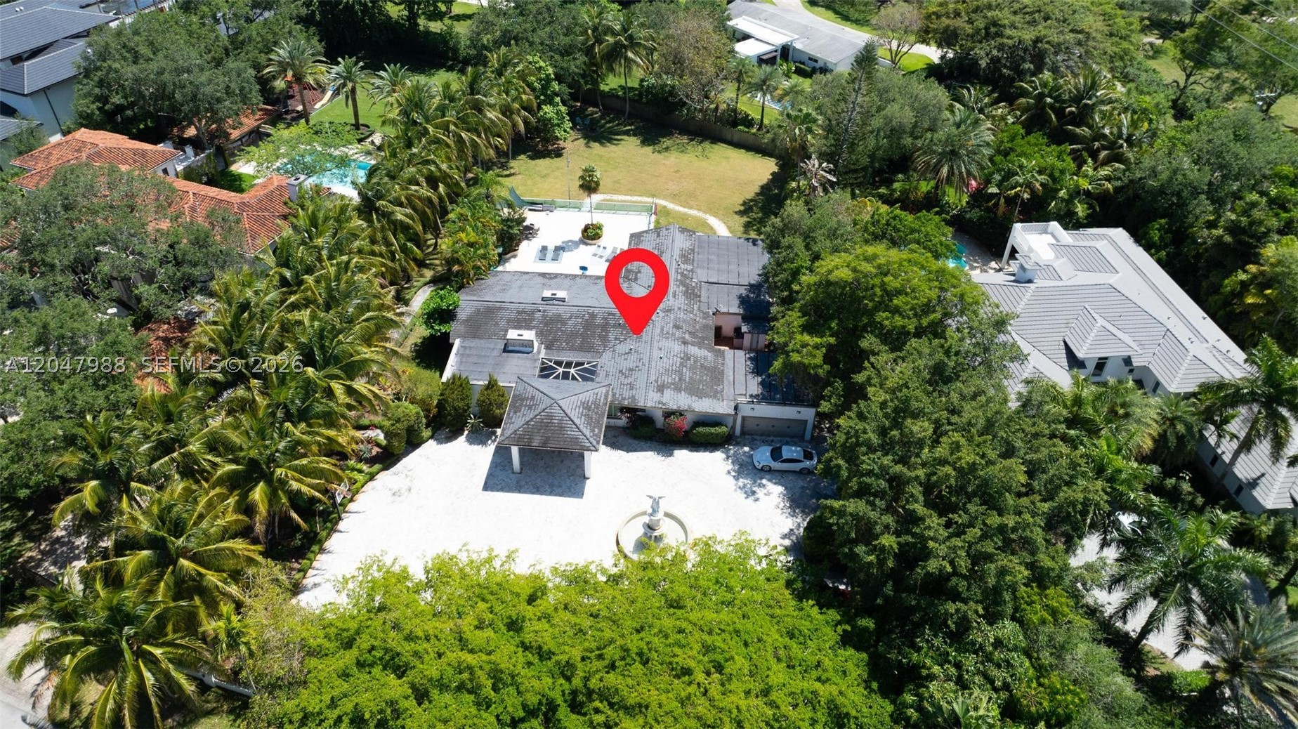 TOWN & COUNTRY ESTATES - Residential Lease