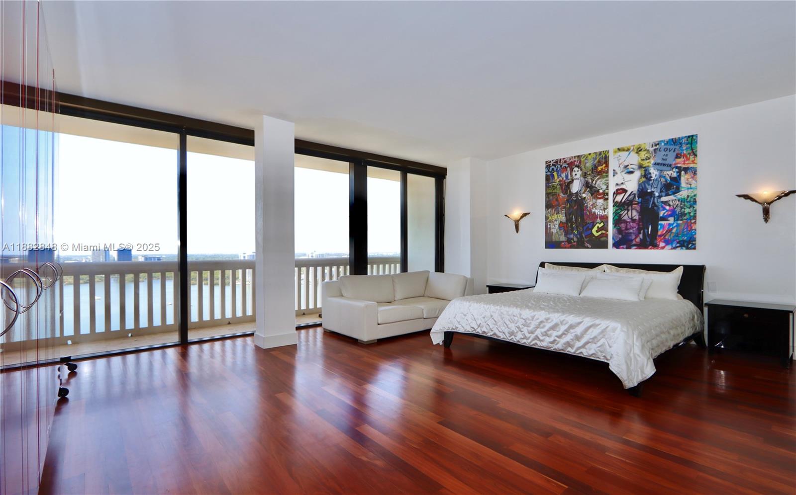 WILLIAMS ISLAND - Residential
