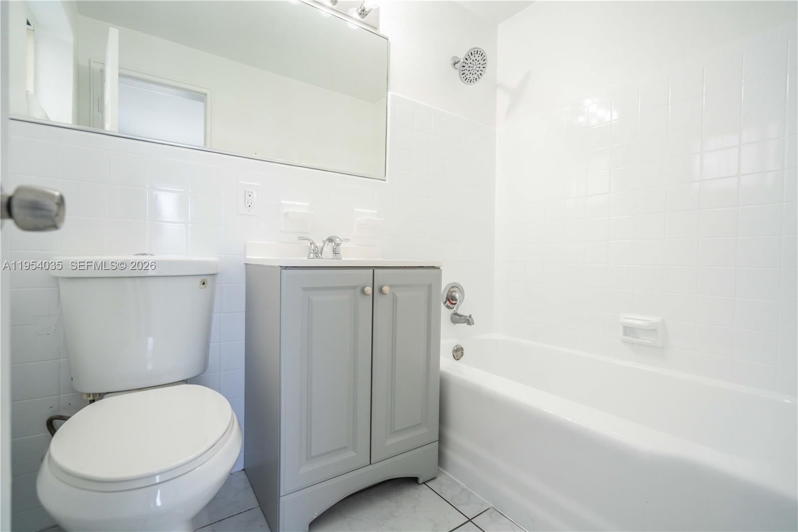 BEACH BAY SUB - Residential Lease