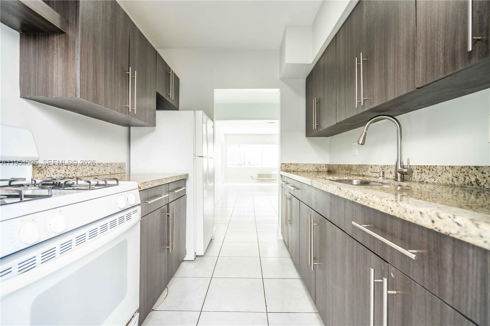 BEACH BAY SUB - Residential Lease