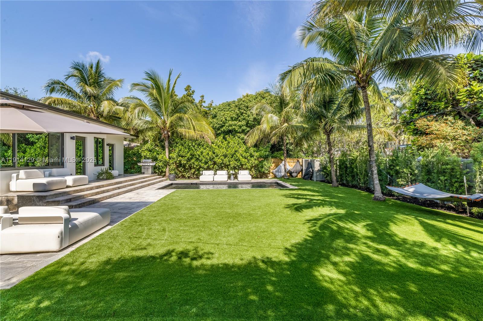 MIAMI SHORES SEC 5 - Residential Lease