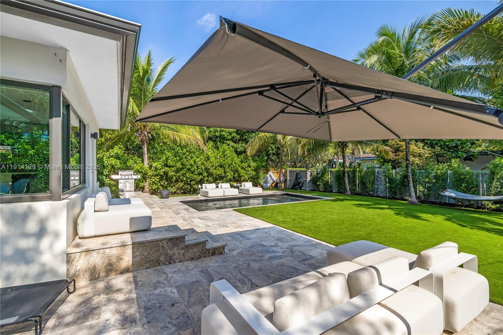 MIAMI SHORES SEC 5 - Residential Lease