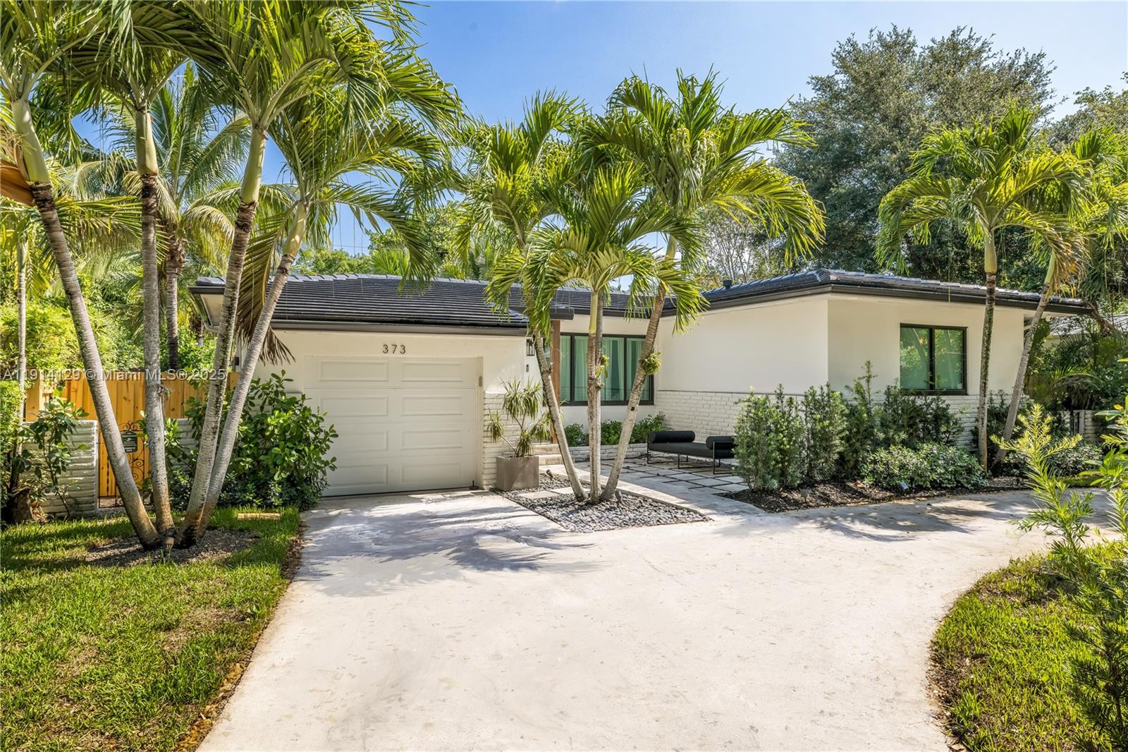 MIAMI SHORES SEC 5 - Residential Lease