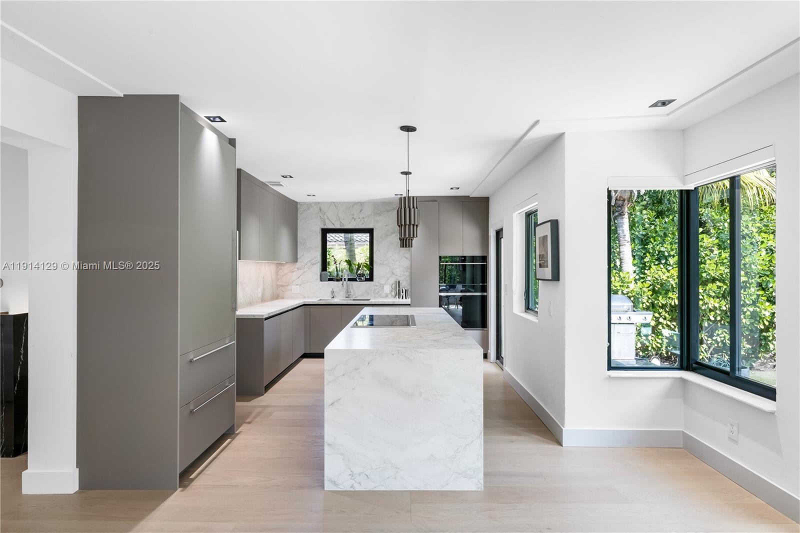 MIAMI SHORES SEC 5 - Residential Lease