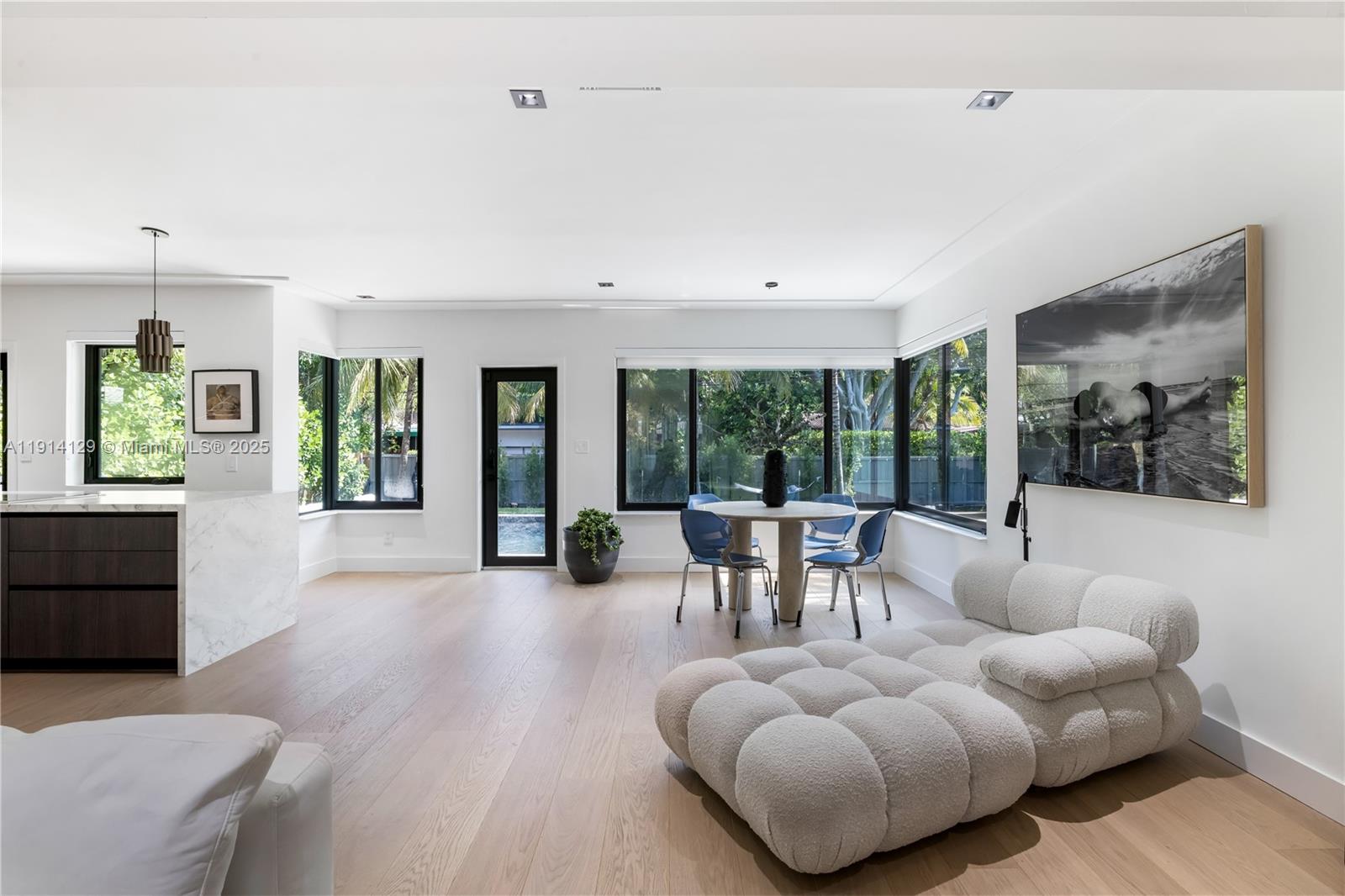 MIAMI SHORES SEC 5 - Residential Lease