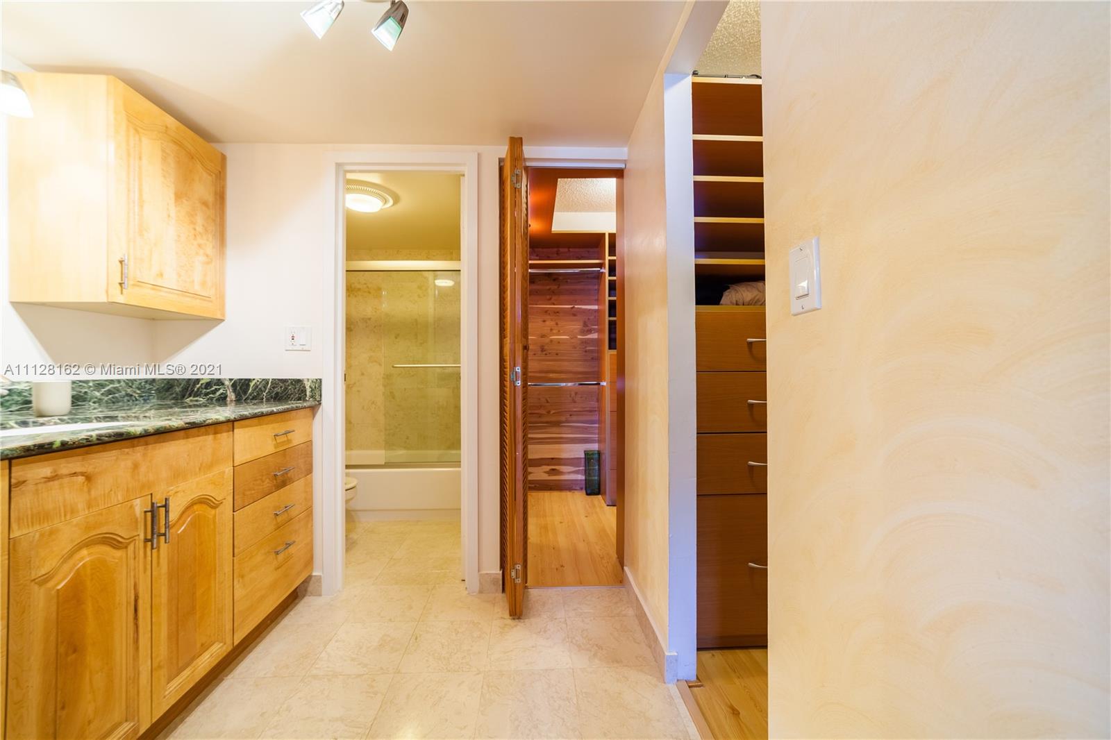 ARLEN HOUSE EAST CONDO - Residential