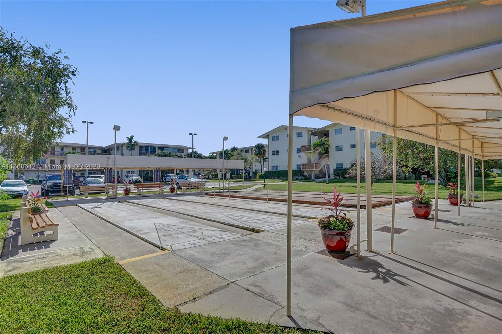 MAR-LEN GARDENS NO 2 CORP - Residential