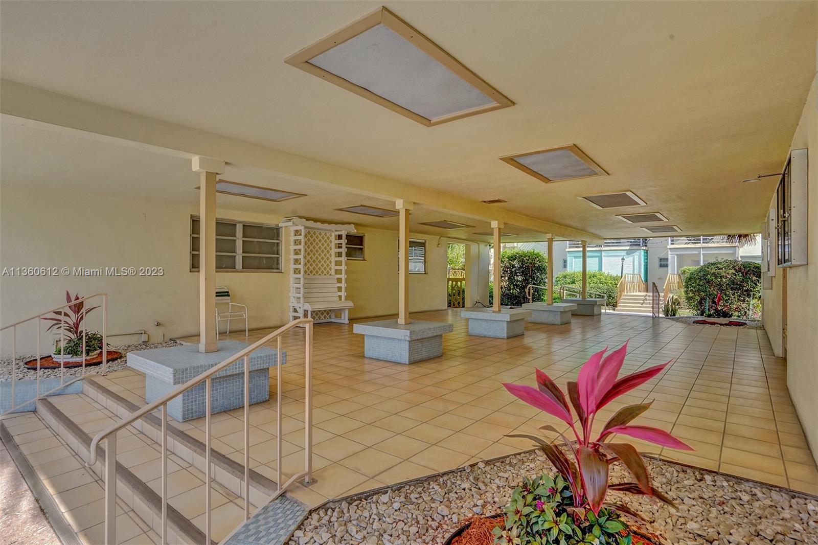 MAR-LEN GARDENS NO 2 CORP - Residential