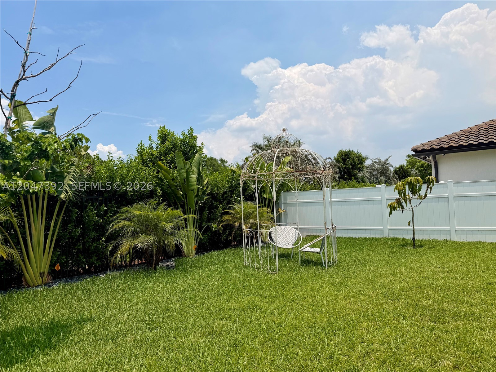 TUSCAN ISLES - Residential
