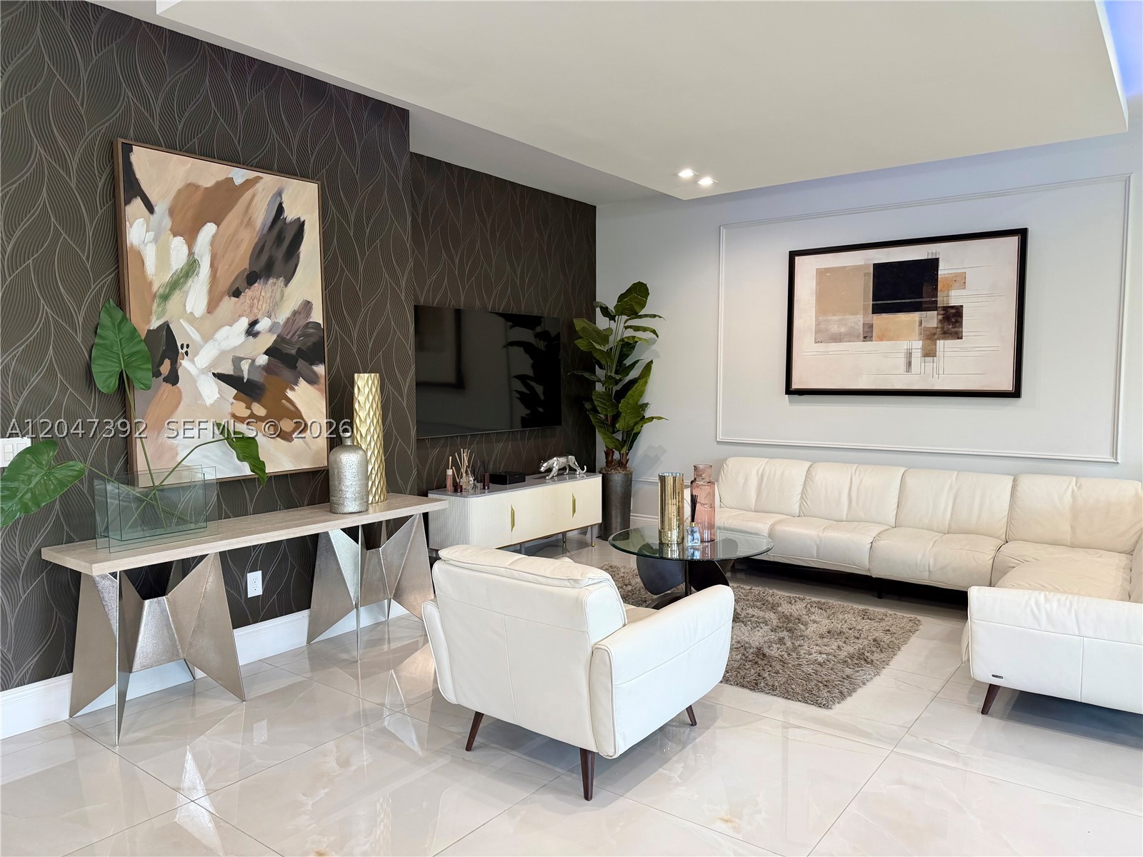 TUSCAN ISLES - Residential