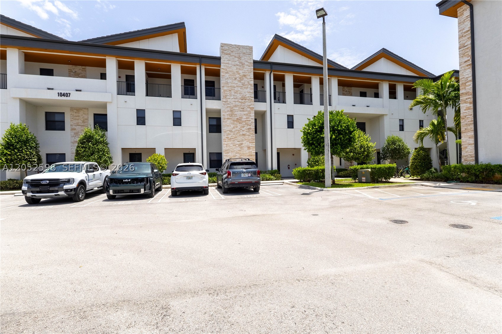 HIGHLAND AT PARK CENTRAL - Residential