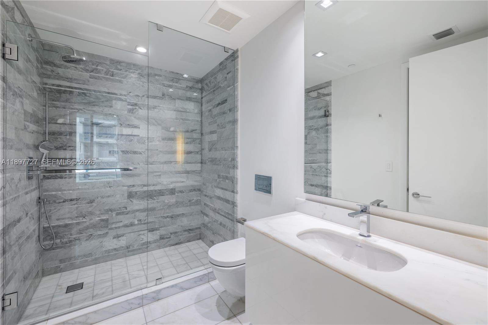 OCEANA BAL HARBOUR CONDO - Residential