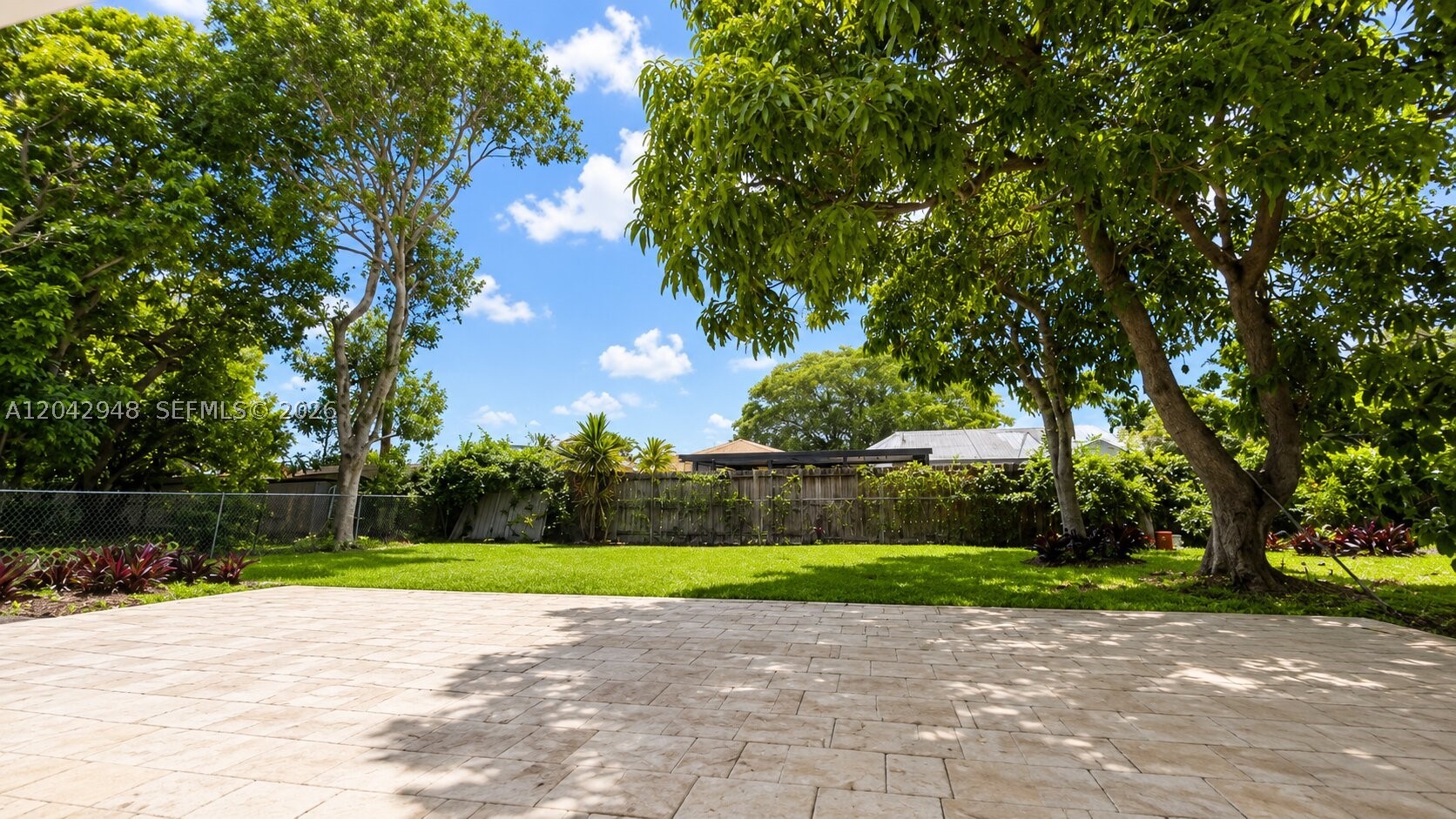 GREEN HILLS SEC 2 - Residential Lease