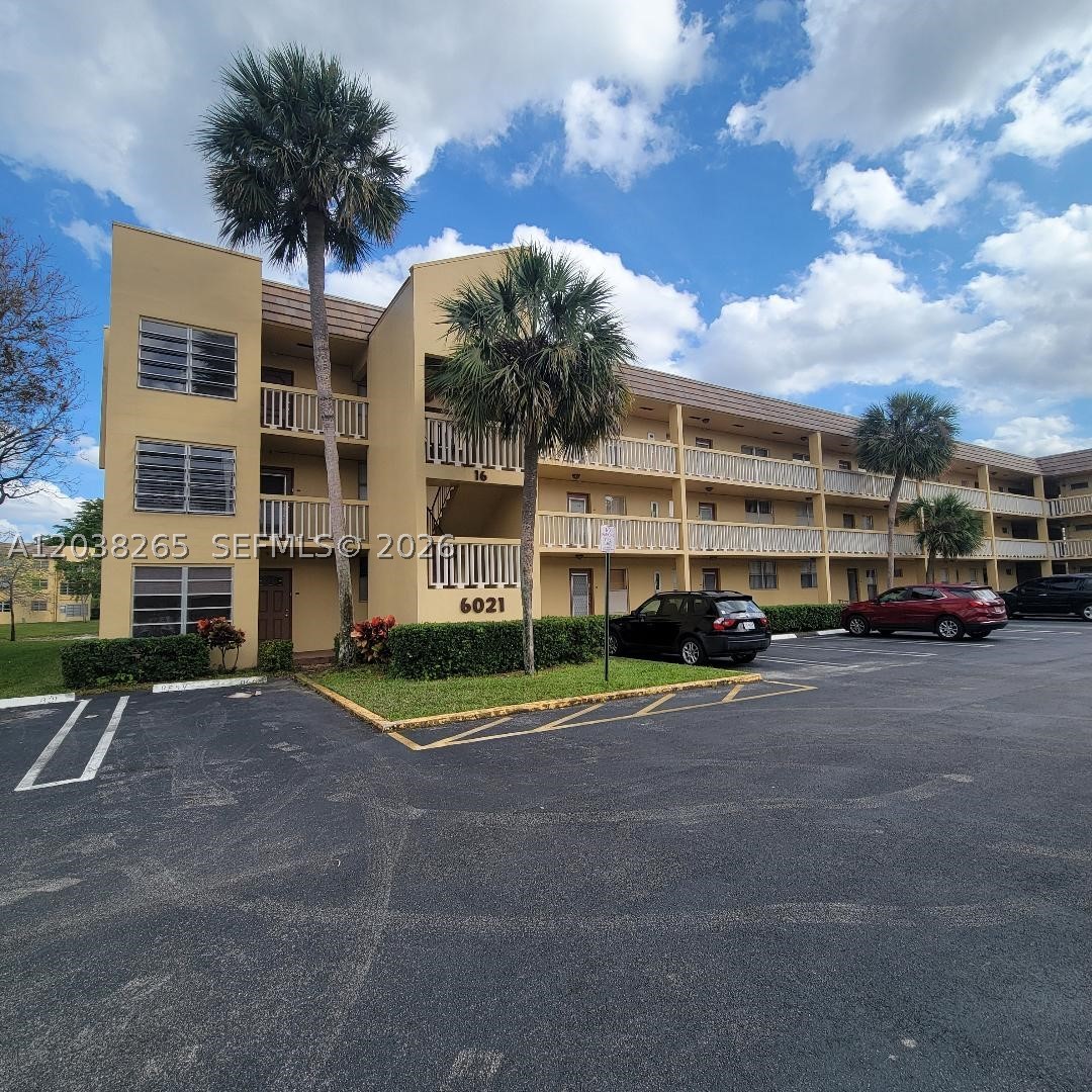 BERMUDA CLUB SIX CONDO - Residential Lease