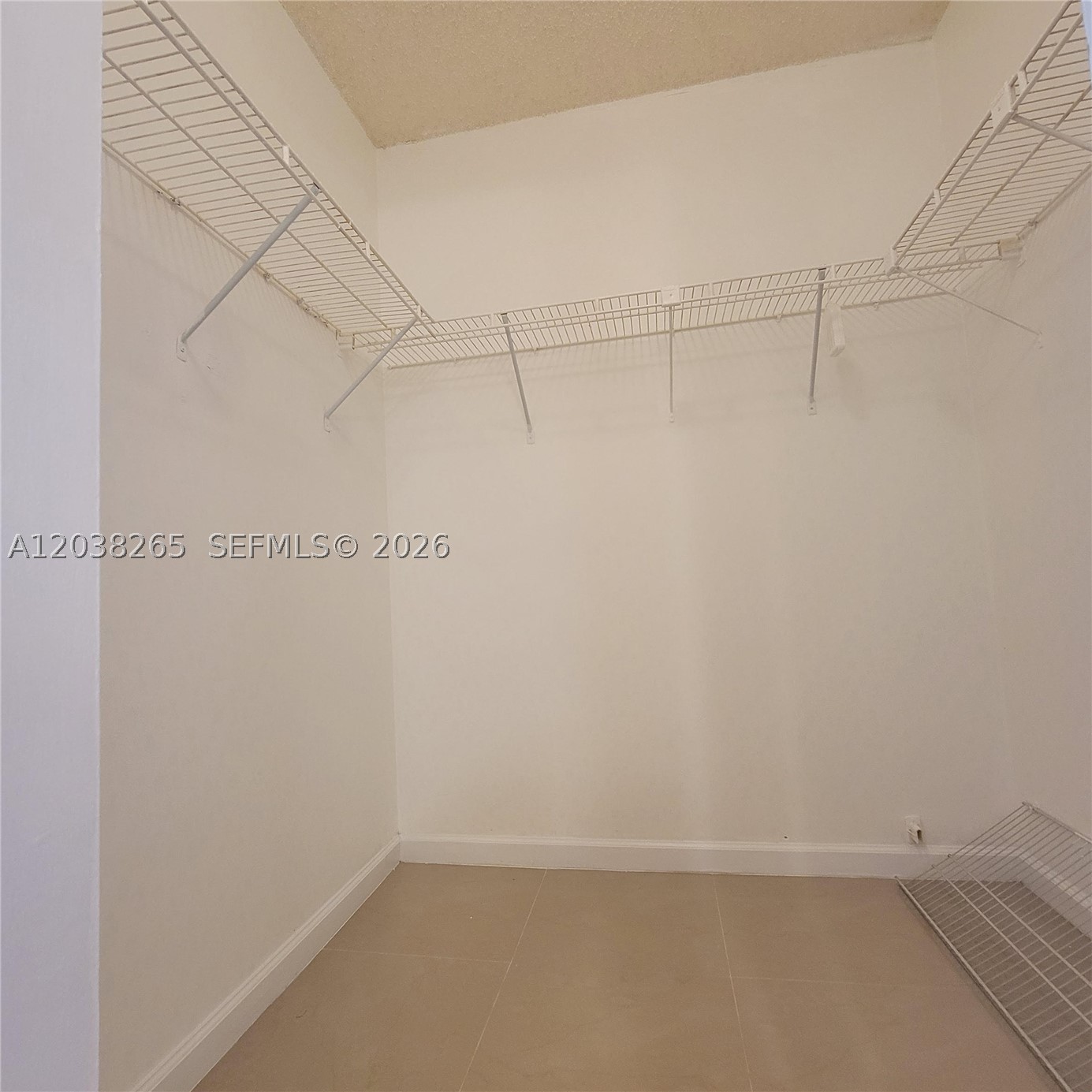 BERMUDA CLUB SIX CONDO - Residential Lease