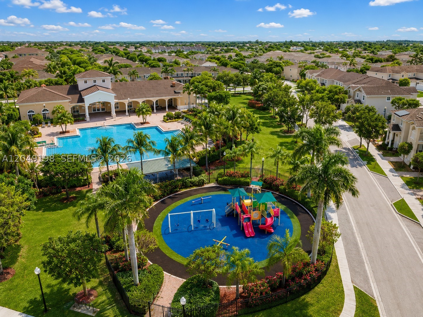 MANDARIN LAKES - Residential Lease