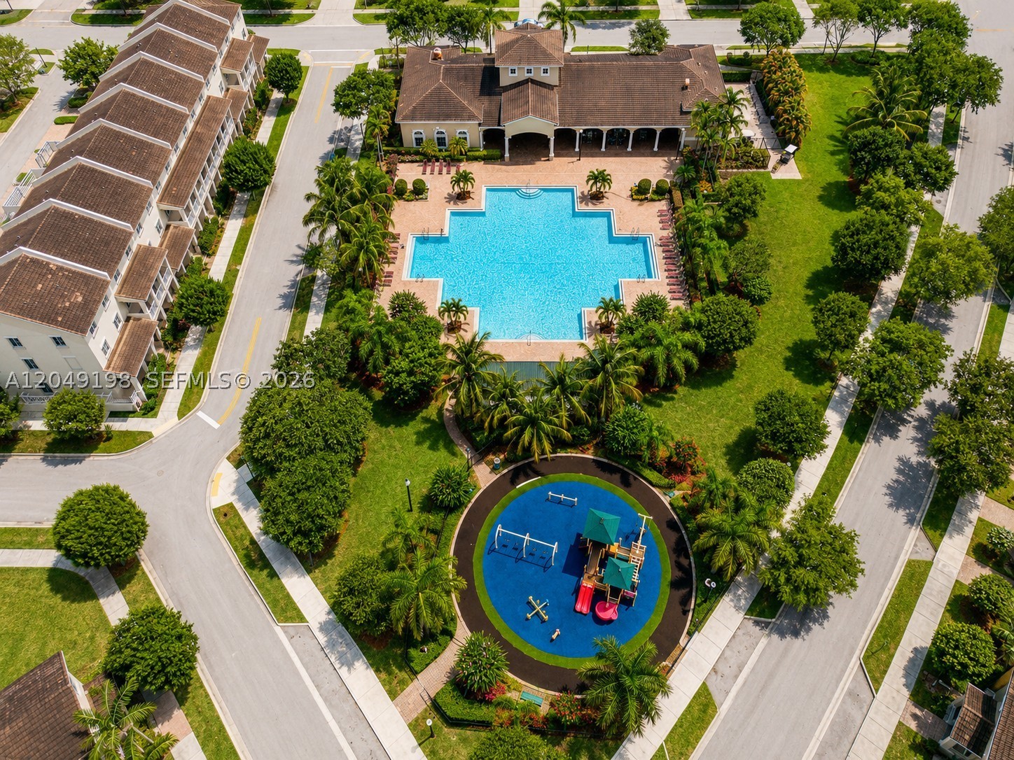 MANDARIN LAKES - Residential Lease