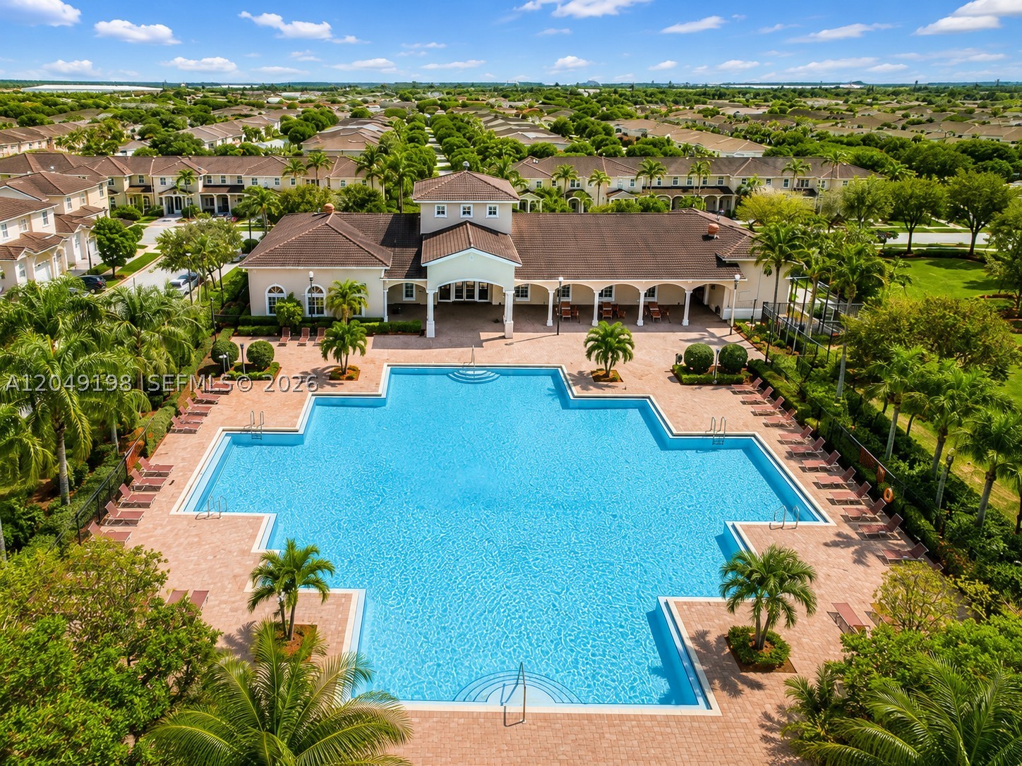 MANDARIN LAKES - Residential Lease
