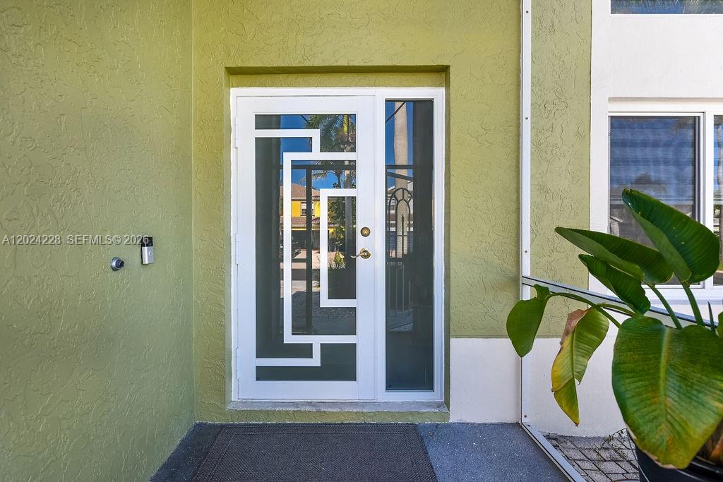 LANSDOWNE - Residential