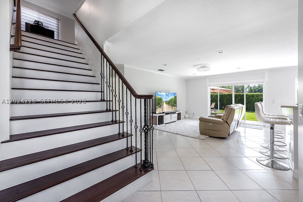 LANSDOWNE - Residential