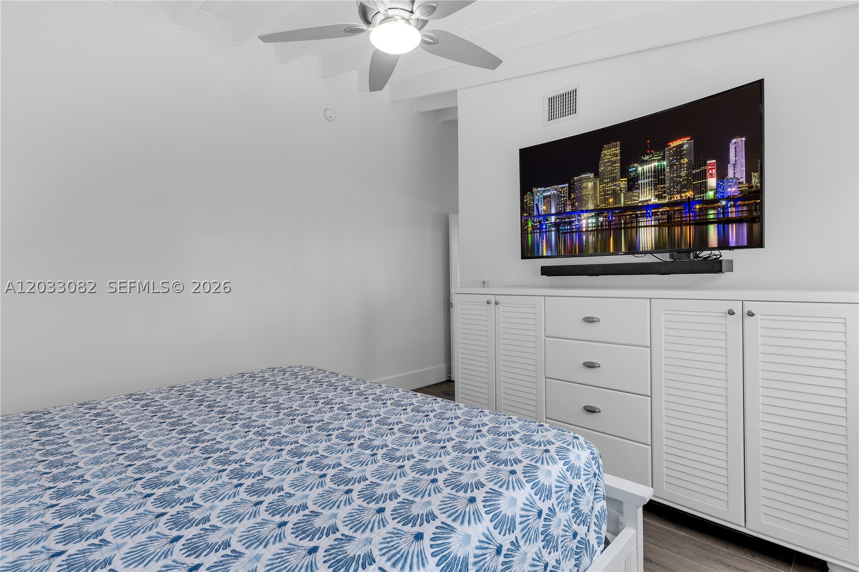 RAES CUDA CANAL SUBD - Residential