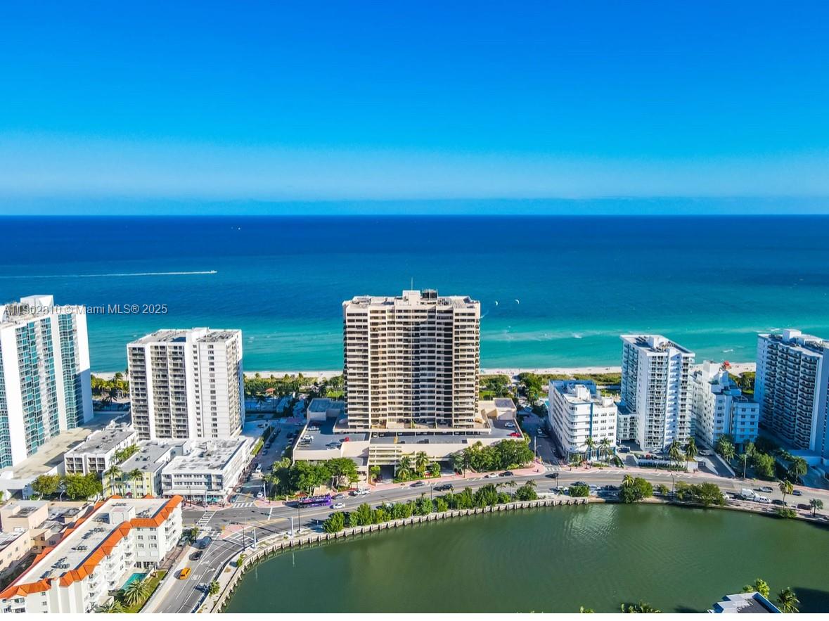 CLUB ATLANTIS CONDO - Residential