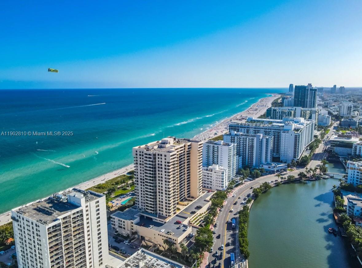 CLUB ATLANTIS CONDO - Residential