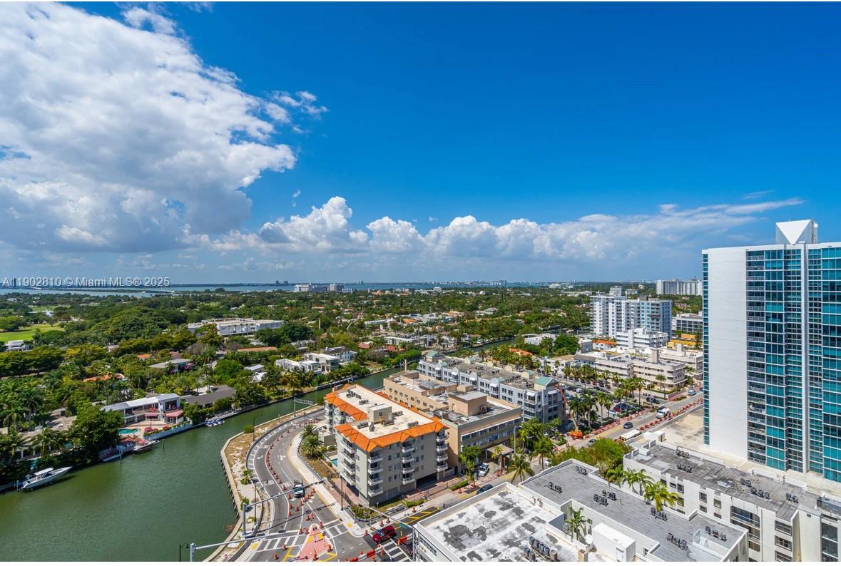 CLUB ATLANTIS CONDO - Residential