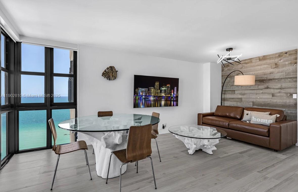 CLUB ATLANTIS CONDO - Residential